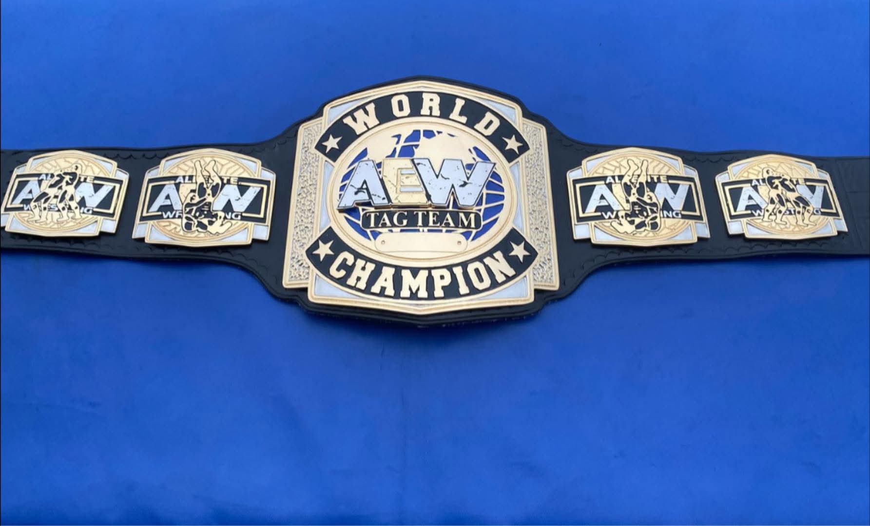 All Elite Wrestling AEW World Tag Team Championship Belt - Authentic Design AEW Role-Play, Wear, and Display Belt
