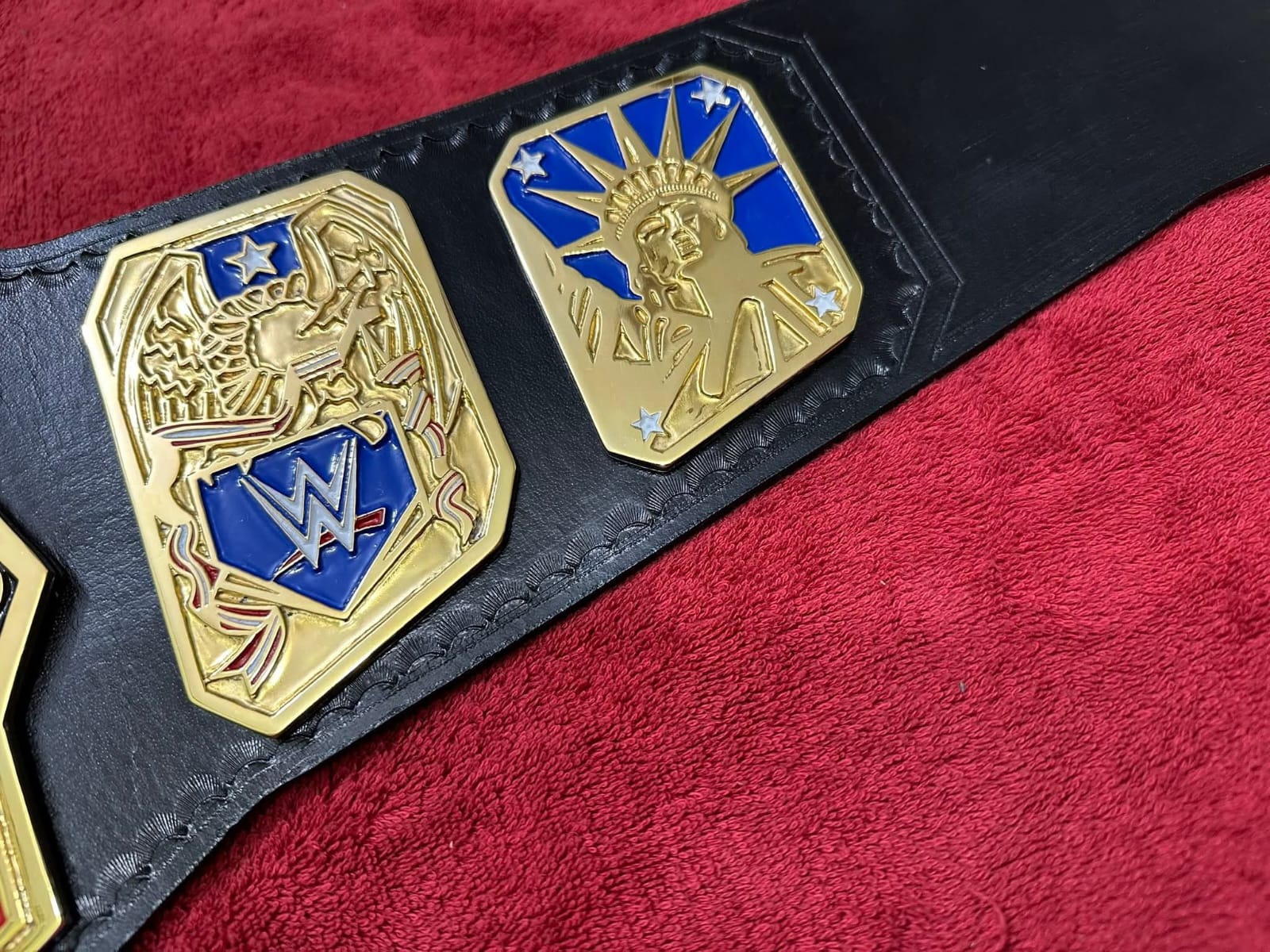 WWE UNITED STATES Brass Championship Title Belt 4MM Zinc Adult