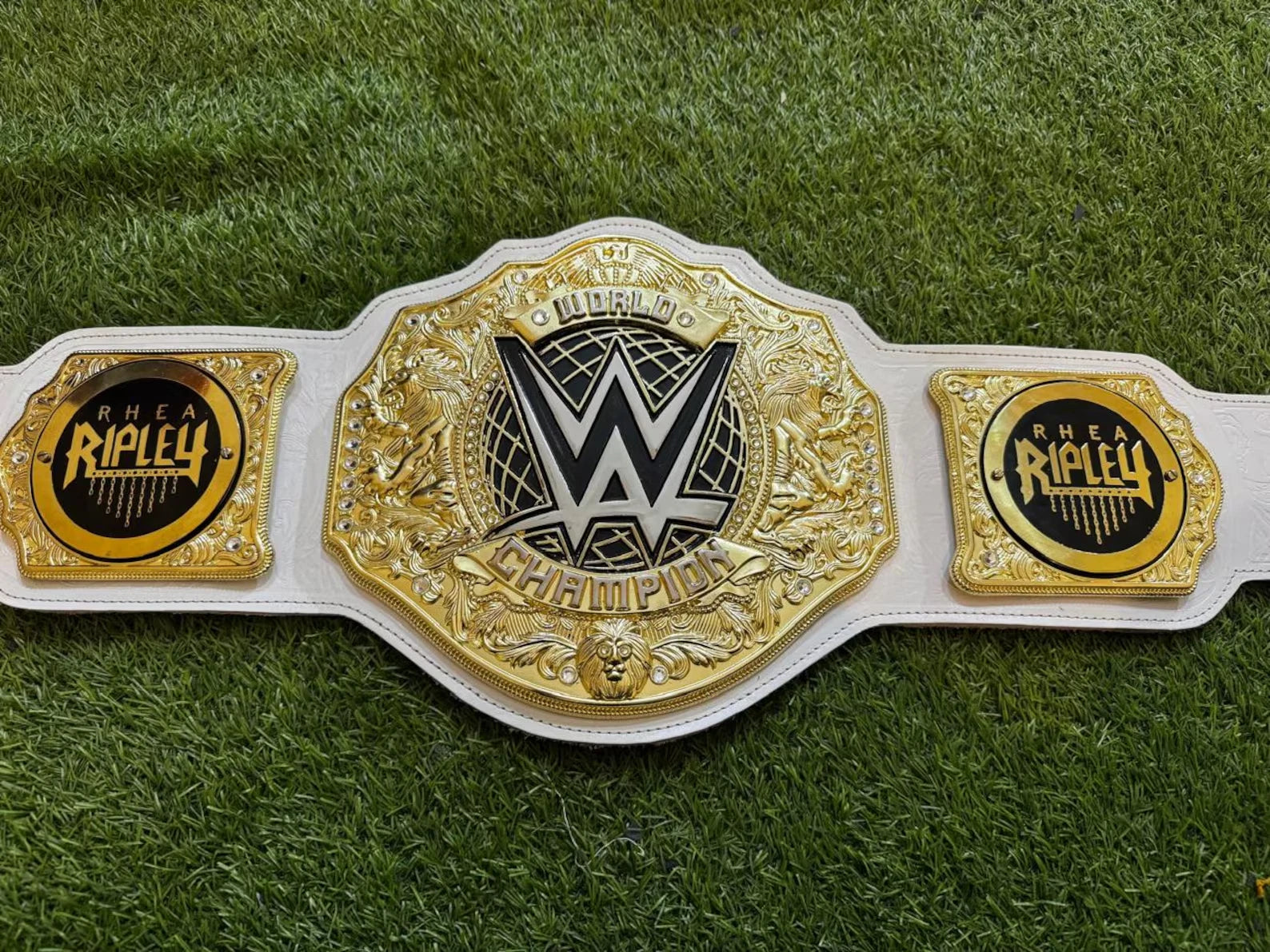 New Women World Heavyweight Wrestling Championship Title Replica Belt 6MM Rhea Riply Side Plates