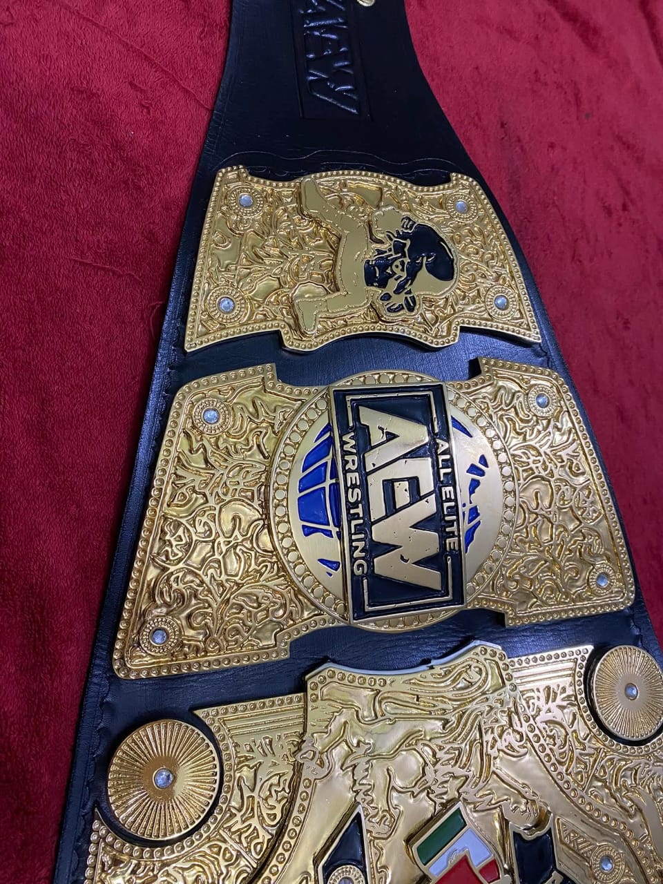 Classic White Strap Wrestling Championship Belt - 4mm Zinc Metal Plates - 6mm Genuine Cowhide Leather - Adult Size Intercontinental Replica Title