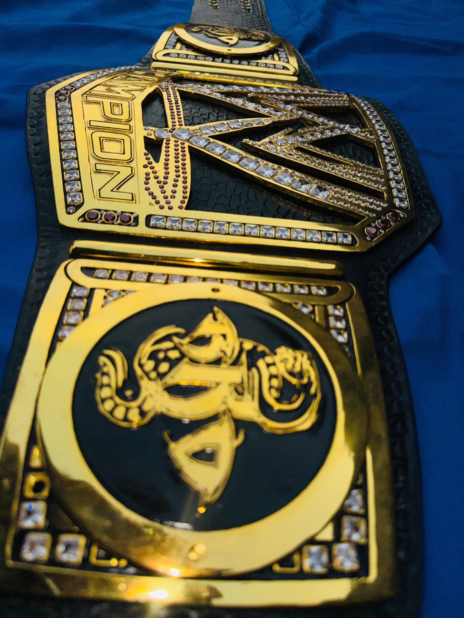 IMG_5754 Randy Orton WWE Championship Belt – Adult Size, 4MM Zinc, 24K Gold Plated, Double Lyre, CZ Stones & Genuine Cowhide Leather - Image 7