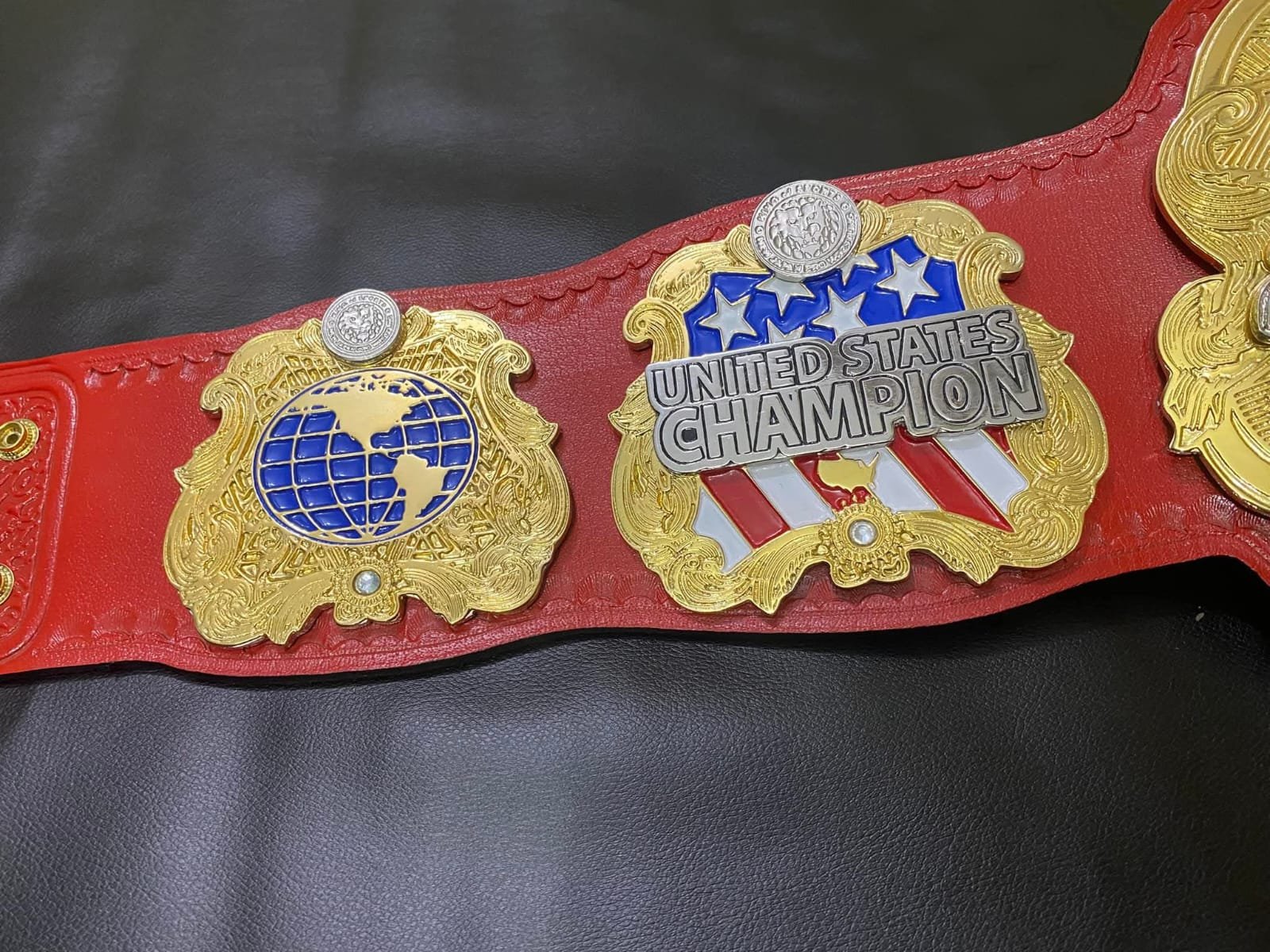 ae_8_aac73843-06de-406f-b2aa-d112bf3e5d1f IWGP United State Championship Wrestling Replica Leather Belt Adult Size 4mm Zinc - Image 8
