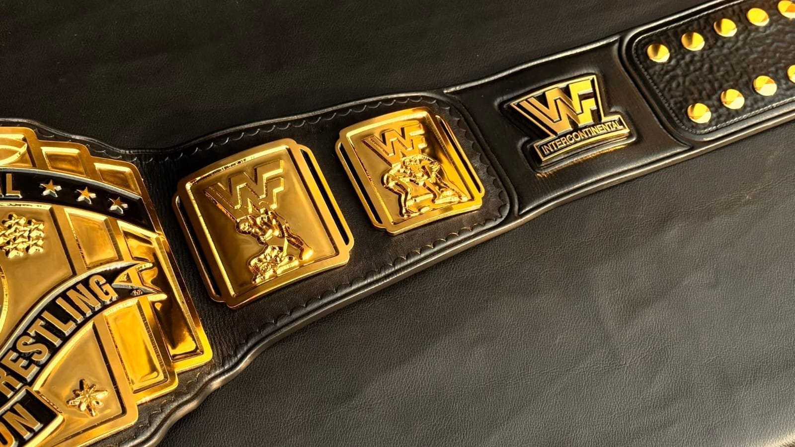 as_3 Premium CNC 3D WWF Intercontinental Heavyweight Championship replica belt 24k gold-plated plates and a black leather strap hand tooling - Image 4