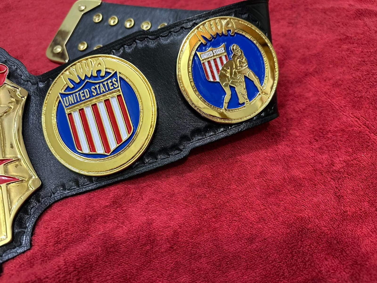 bm_2 NWA UNITED STATES HEAVYWEIGHT WRESTLING CHAMPION BELT 4MM ZINC & GOLD PLATED - Image 3