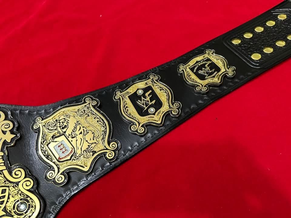 ca_2 WWF Old Undisputed Heavy weighy Wresling Championship Belt Replica 4MM Zinc Adult - Image 2