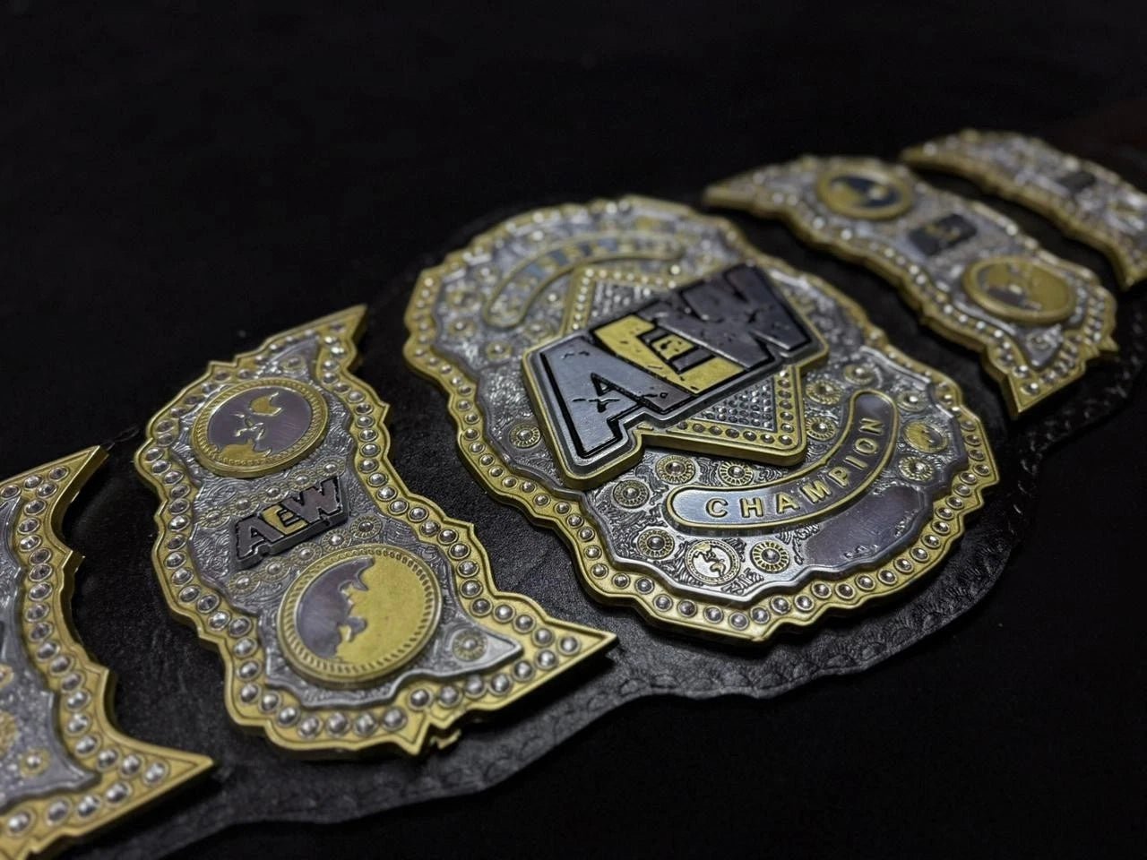 s-l1600_11_be1362da-e01e-4d8e-94aa-233cd6f90641 AEW 4mm Zinc metal plates Triple Layer Diecast Championship Title Belt Replica Free Shipping with belts bag adult size original cowhide leather strap