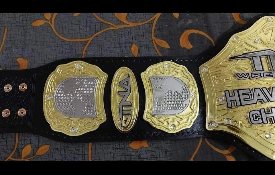 s-l960_5 TNA NEW World Heavyweight Wrestling Championship Replica Belt 2mm Brass Adult - Image 6