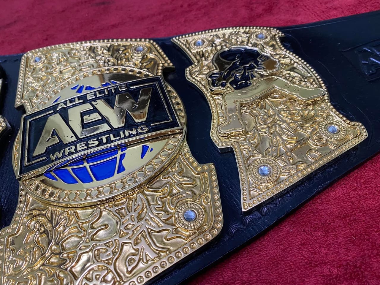 z_4-2 AEW Classic White Strap Wrestling Championship Belt - 4mm Zinc Metal Plates - 6mm Genuine Cowhide Leather - Adult Size Intercontinental Replica Title