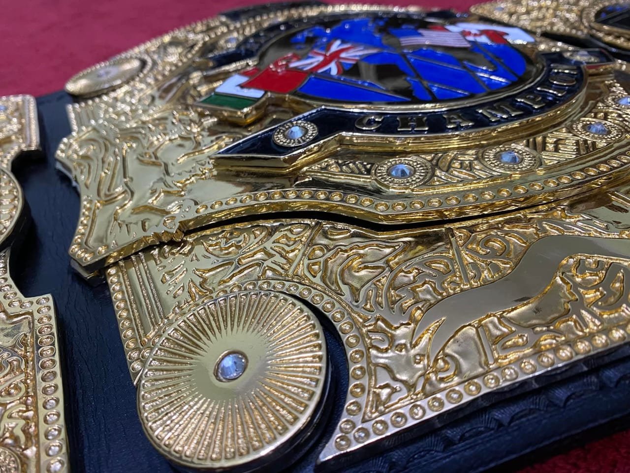 z_7 AEW Classic White Strap Wrestling Championship Belt - 4mm Zinc Metal Plates - 6mm Genuine Cowhide Leather - Adult Size Intercontinental Replica Title