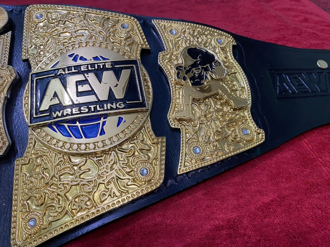 z_9-2 AEW Classic White Strap Wrestling Championship Belt - 4mm Zinc Metal Plates - 6mm Genuine Cowhide Leather - Adult Size Intercontinental Replica Title